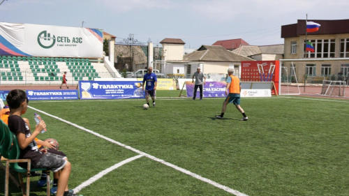 На стадионе Нарын-кала состоялся турнир по мини-футболу 