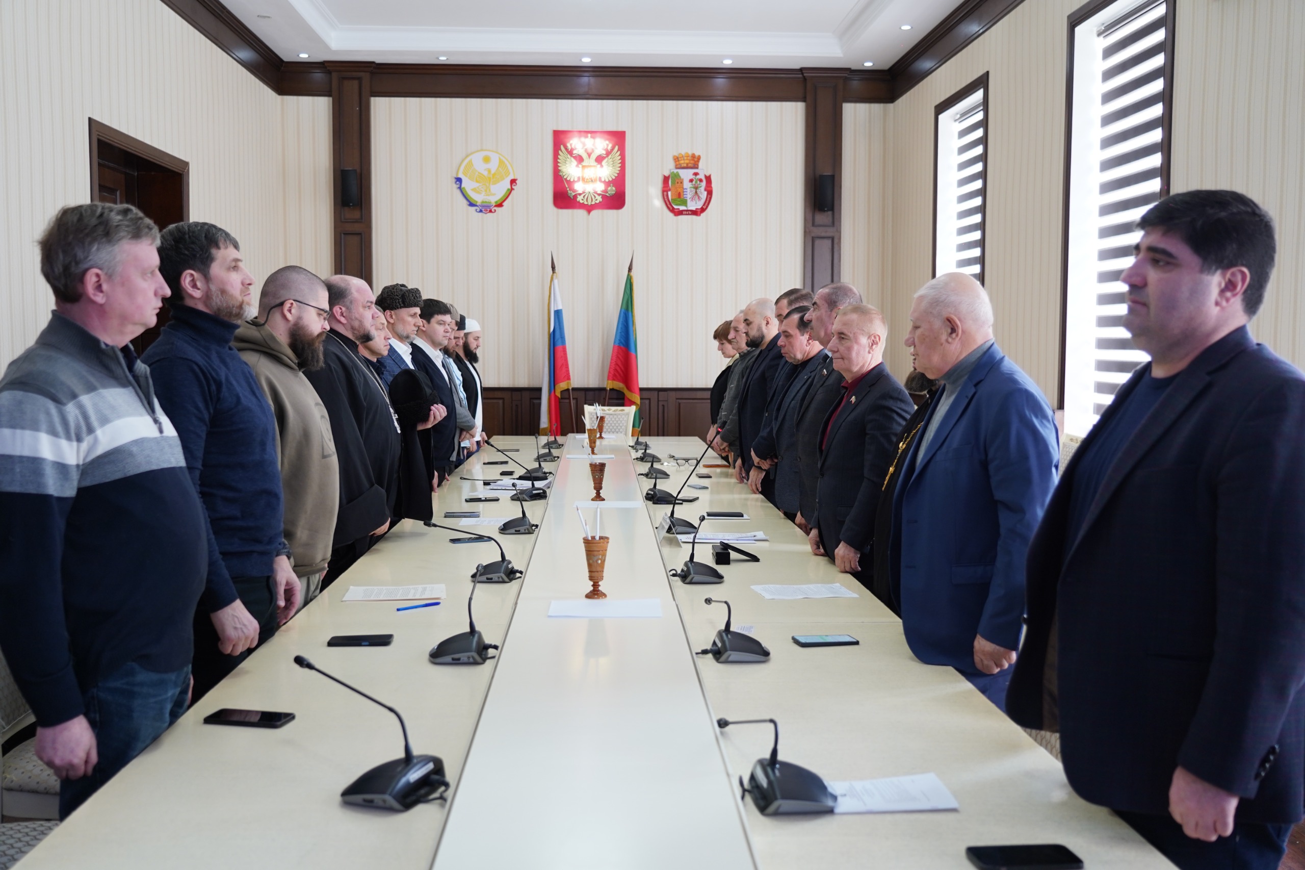 В Дербенте почтили память религиозных деятелей, павших в борьбе с экстремизмом