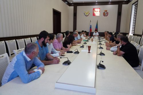 В Дербенте обсудили вопросы подготовки к отопительному сезону 
